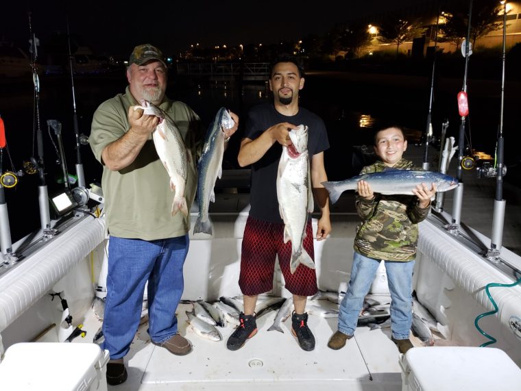 ChicagoFishingCharter20180604211052 Storm Warning Chicago